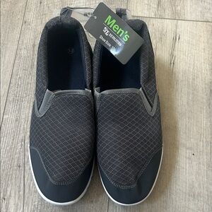 Revolution Men's Slip-On Loafers in Dark Gray and Black